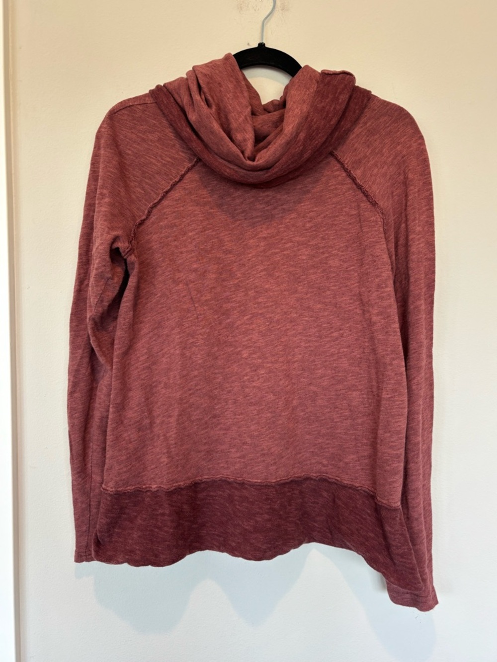 Free People Mauve Heathered Cowl Neck Sweater 052 - Picture 2 of 4